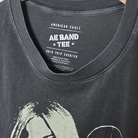 🦄American Eagle Avirl Lavigne Graphic Print Shirt - Picture 2 of 4